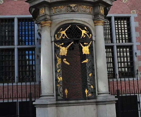 Tawerna Rybaki Old Town *